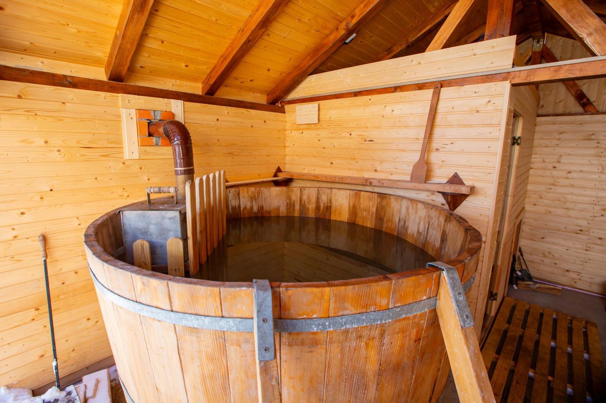 Cabana Lunca Targu Neamt Ngoại thất bức ảnh